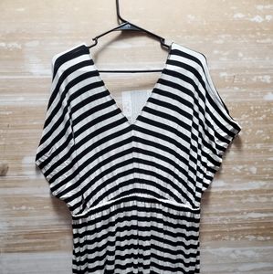 XL Merona Black/White Striped V-Neck Dress